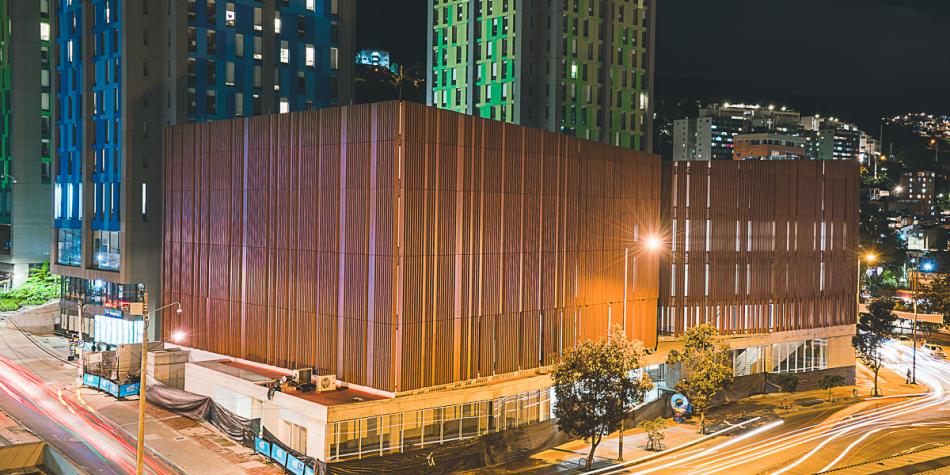 ESTA ES LA NUEVA Y ESPECTACULAR CINEMATECA QUE ENORGULLECE A BOGOTÁ
