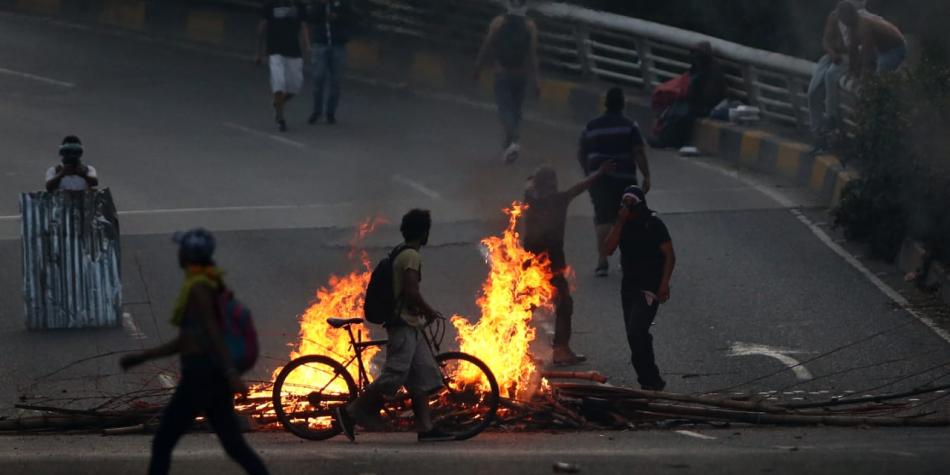 ¿Quién está detrás de la violencia en Cali y Bogotá?