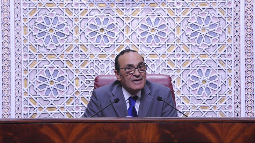 تفاصيل توزيع كعكة البرلمان.. رئيس مجلس النواب يُفصل مناصب عليا على مقاس مقربين من قيادات سياسية