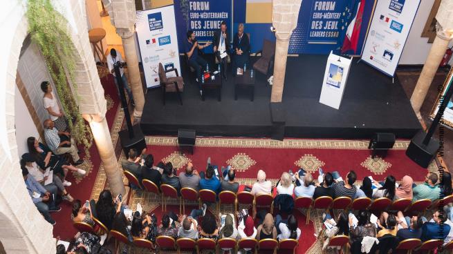 التطبيع المغربي الصهوني باق ويتمدد.. فرنسا تستدعي إسرائيليين لحضور مؤتمر بالمغرب ونشطاء ضدٌ التطبيع ينتفضون