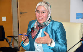 ‎الوزيرة الوافي من “تدوير النفايات” إلى “تدوير الكفاءات”