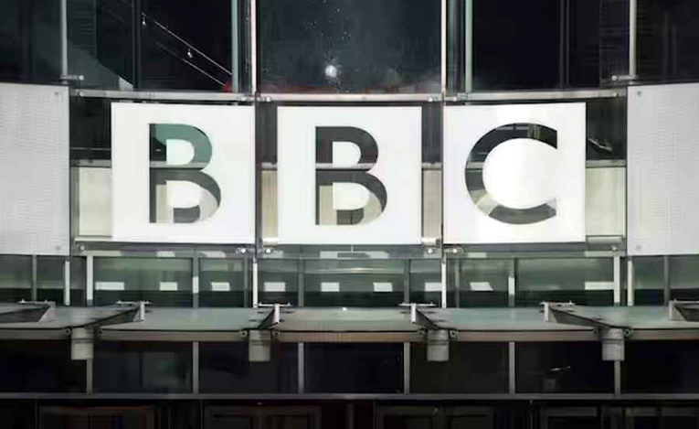 BBC documentary I মোদীৰ তথ্যচিত্ৰক লৈ বিতৰ্কৰ মাজতে বিবিচিৰ দিল্লী, মুম্বাইৰ কাৰ্যালয়ত আয়কৰ অভিযান
