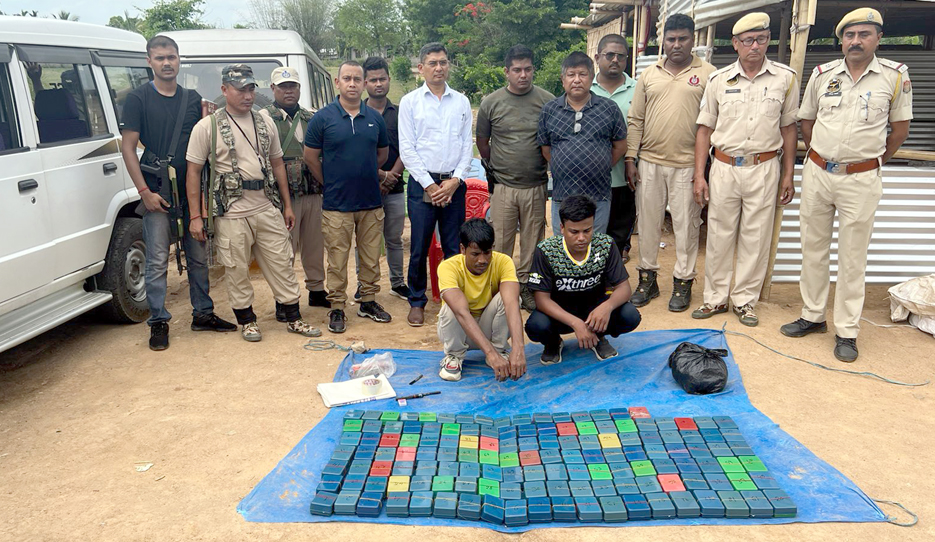 Heroin Seized I বকলীয়াঘাটত ১২ কোটি টকা মূল্যৰ হেৰ’ইনসহ দুটা সৰবৰাহকাৰী আটক