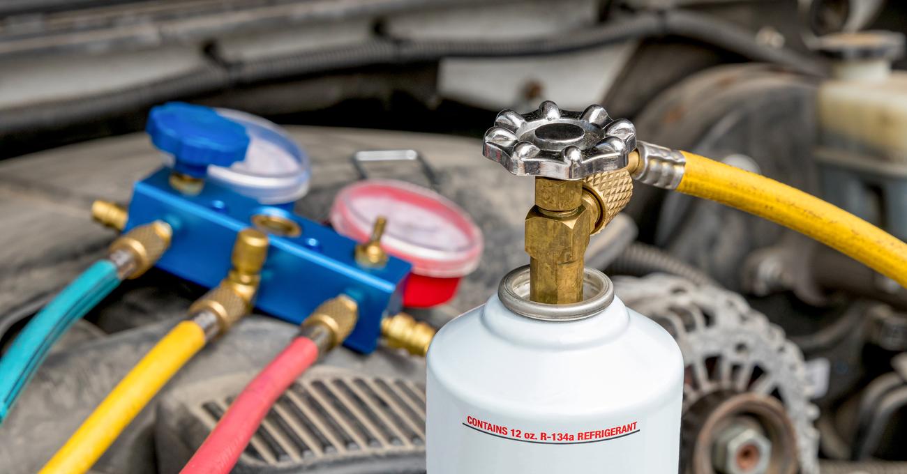 How long does freon in a car last and when to replace it