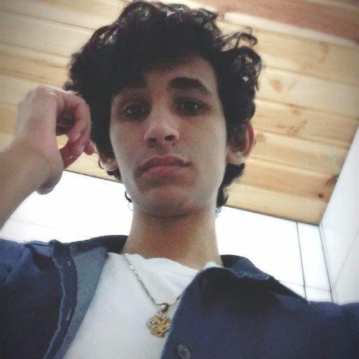 Lucas Celli - Mobile Geometric Backgrounds for Desktop