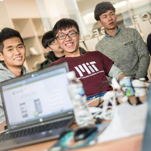 Kieron Wright On Codepen - Modern Light Background - High Resolution