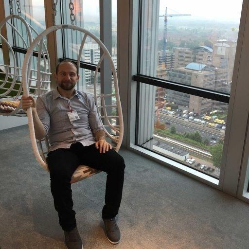 Wael Manai On Codepen - Best Dark Backgrounds in High Resolution