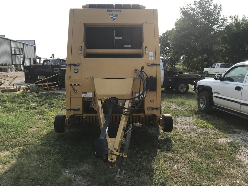 Always consult equipment operator's manual and follow safety instructions before operating or servicing any tractor or equipment, or attempting . Page 4 Of 27 Used Vermeer Round Balers For Sale 315 Listings Machinery Pete