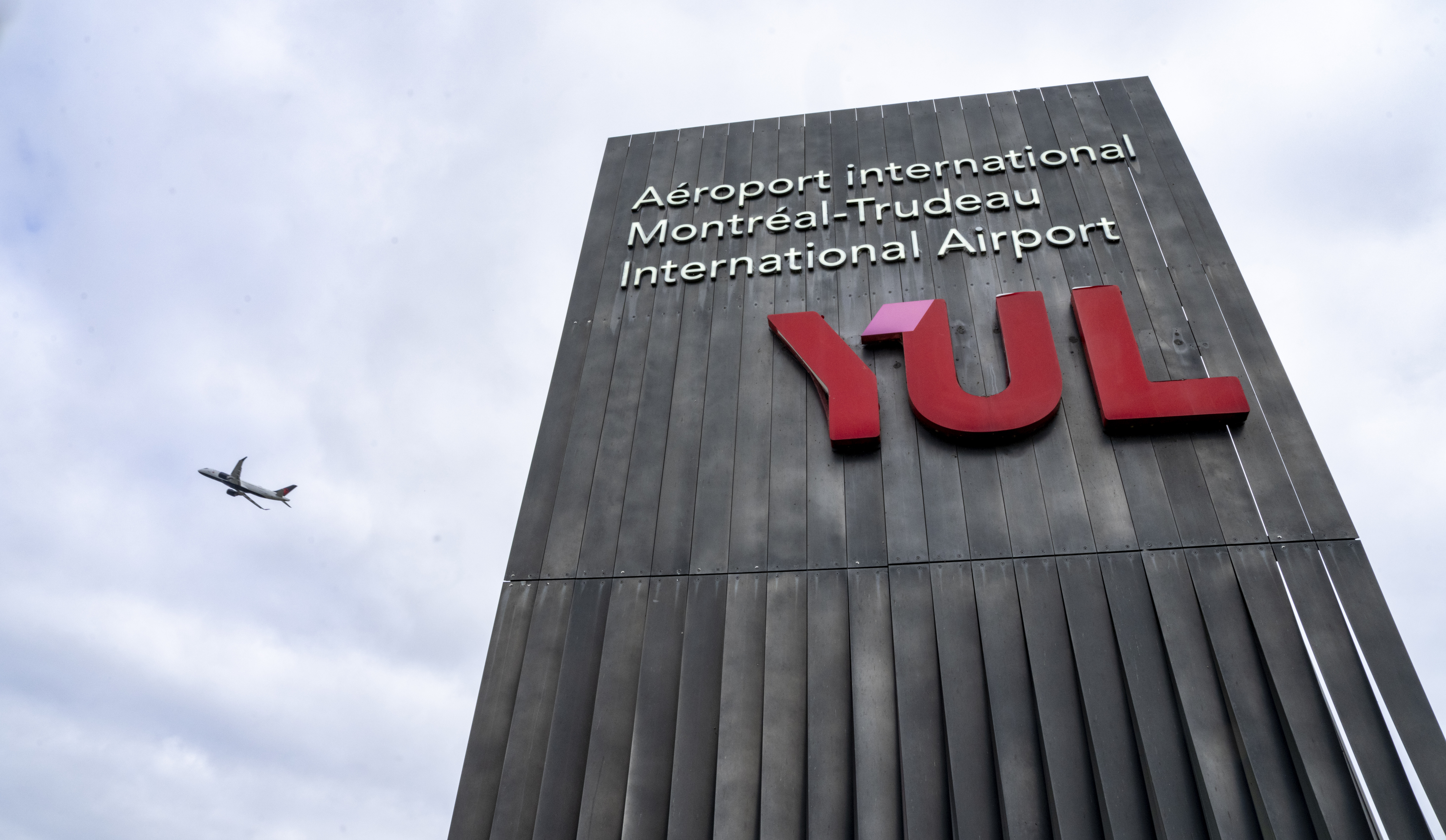Carney’s plan to privatize operations at Trudeau airport gets mixed reviews