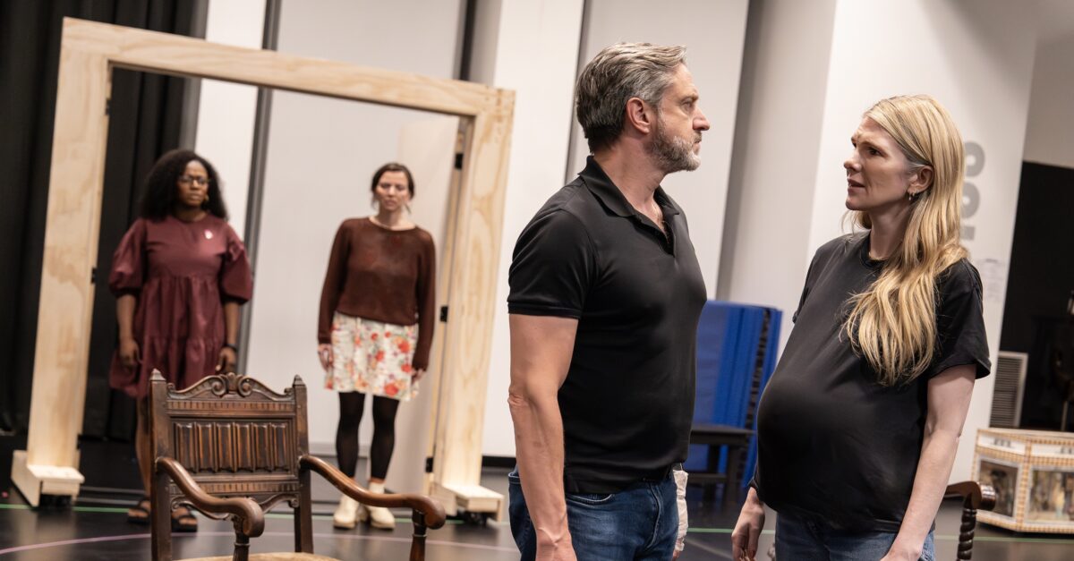 The Winter's Tale Rehearsals: Behind the Scenes with Raúl Esparza and Lily Rabe (2026)