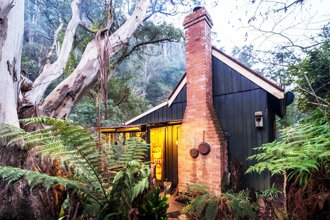 Vacations in maryland available to book now! Stringer's Cottage - Cottage for Rent in Walhalla, VIC, AU
