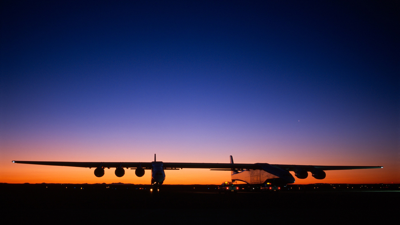 Stratolaunch Video Library - Download Beautiful Light Art | Full HD