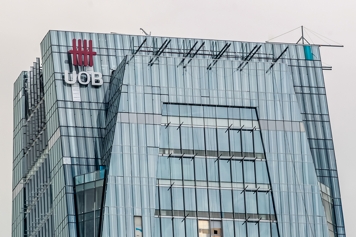 UOB Sells Asset Management Arm to Allianz for $433M: Focus Shifts to Wealth Management (2026)
