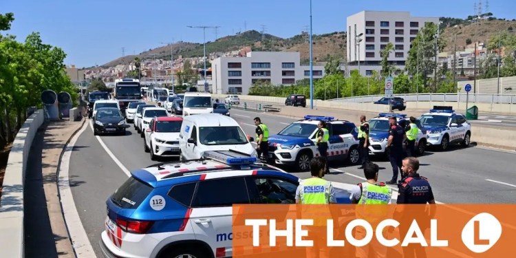 The items you can’t carry in your car in Spain The items you can’t carry in your car in Spain