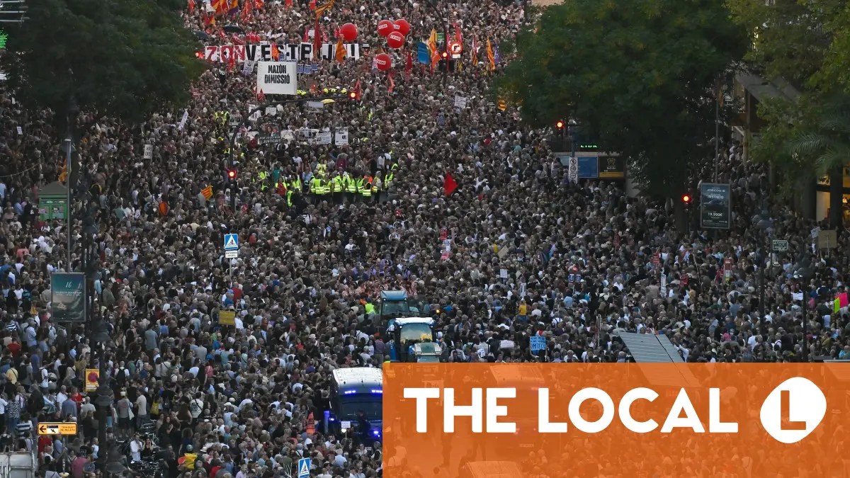Tens of thousands protest in Valencia on anniversary of deadly flood