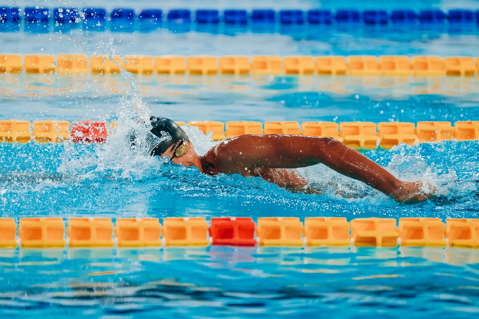 ختام بطولة المواهب الأولى للسباحة في نادي أبوظبي للرياضات المائية