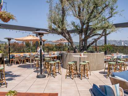 Best Outdoor Restaurants In La Good Places To Eat Outside Right Now Thrillist