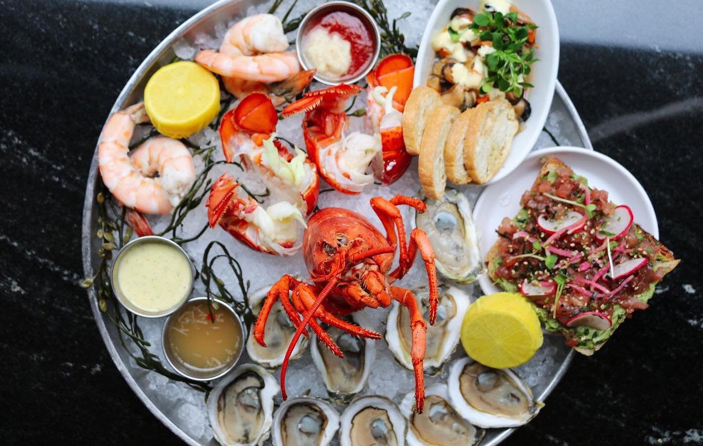 Oct 21, 2021 · french food in boston can tend to feel a bit overly conflated with fine dining, so grand tour represents a refined yet unpretentious approach. Boston Food Bucket List Iconic Places To Eat Food To Try Thrillist