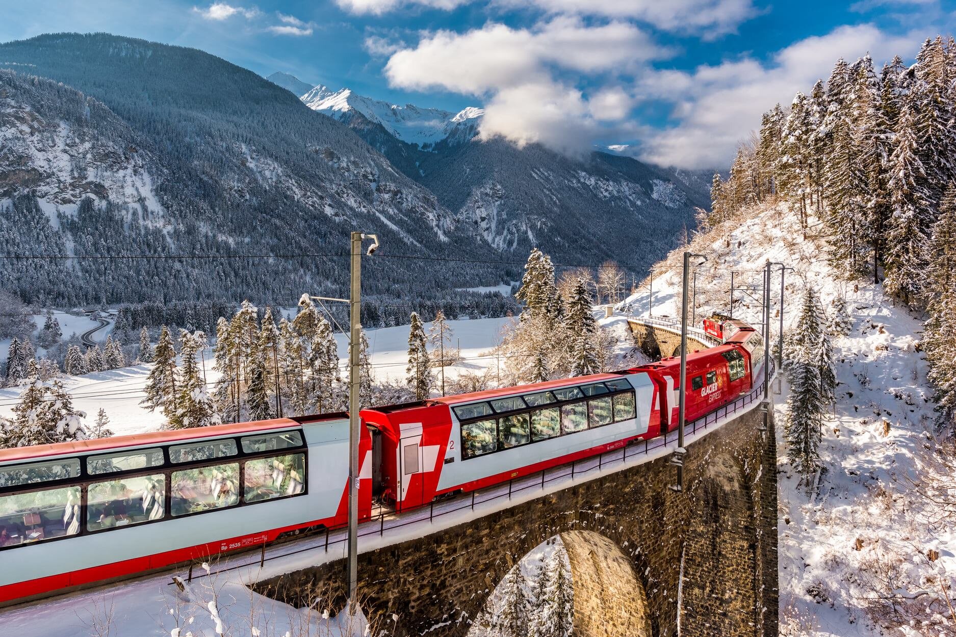 The best way to get from milan, italy to zermatt, switzerland is by train. Dfu1lwkhvg2d6m