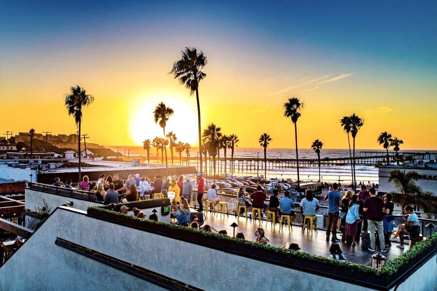 Best beach bars in san diego to enjoy a cocktail at