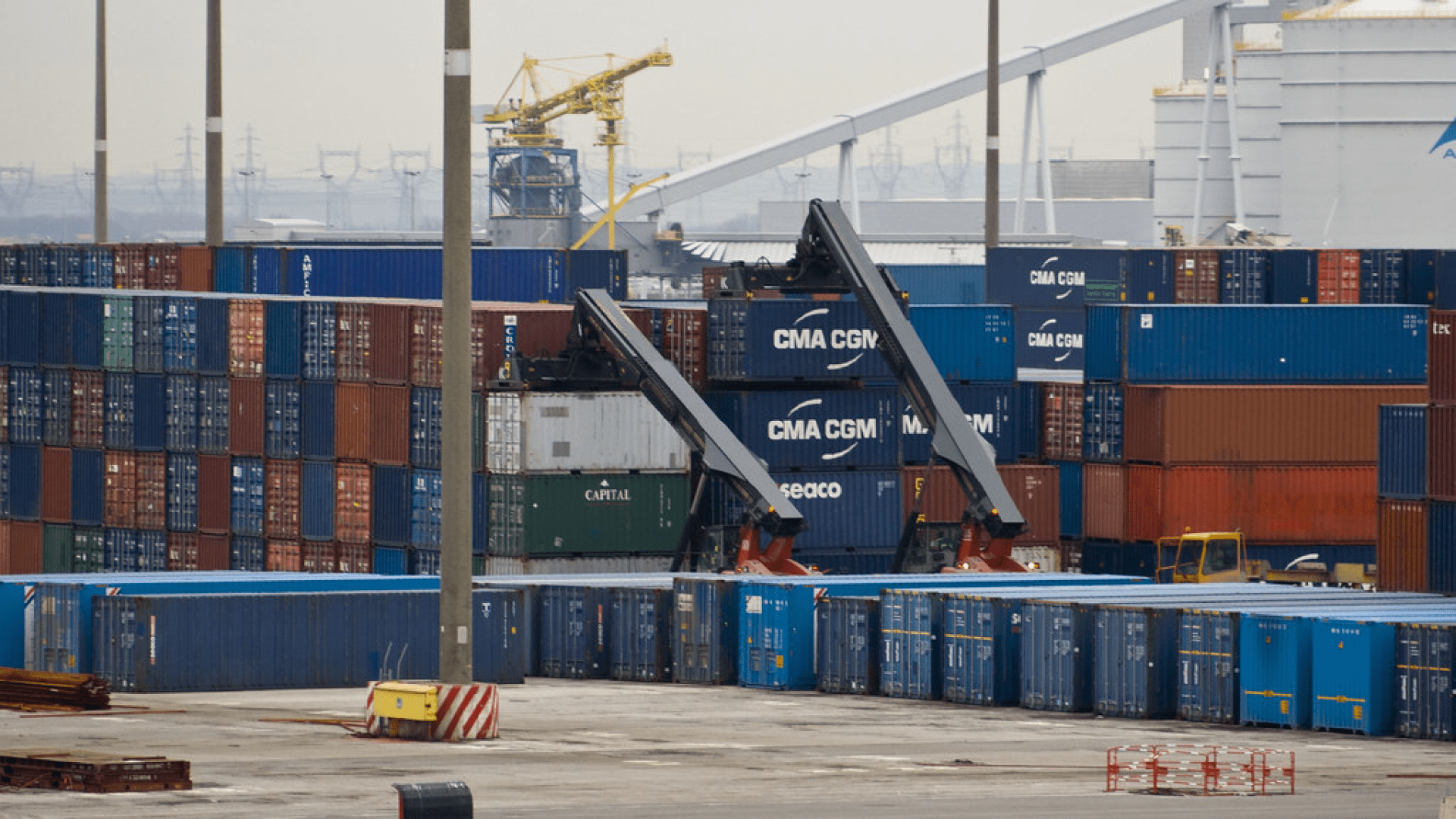 Vast Dicebreaker - Landscape Picture Collection - High Resolution Quality