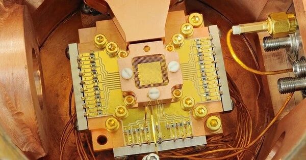 Quantum Computer Inner Workings Assignment Point - Creative High Resolution Vintage Illustrations | Free Download