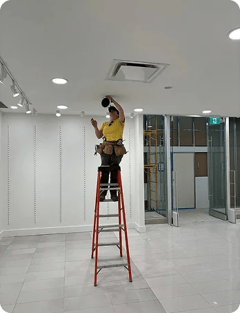 Professional commercial audio video installation by AIS technician