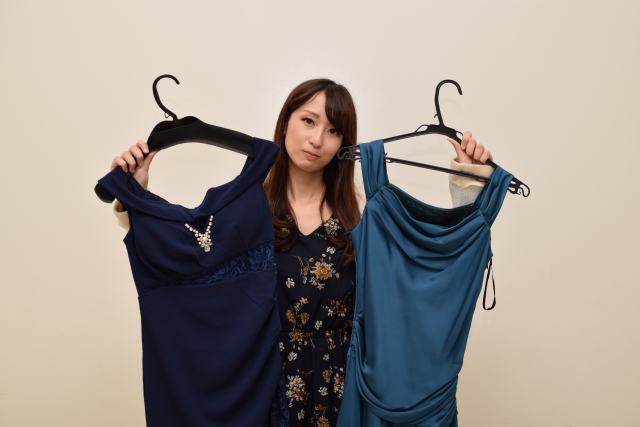 結婚式の二次会幹事の服装は 着物でもいい クロークは必要 Double Rainbow
