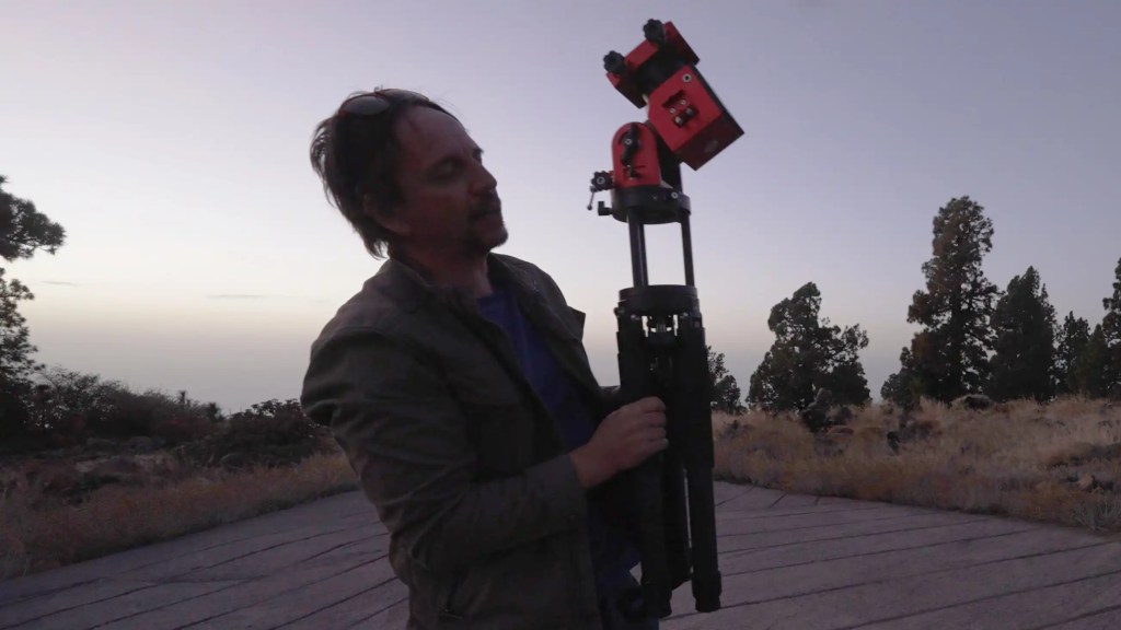 astrobiscuit and the AM5 on the side of a volcano