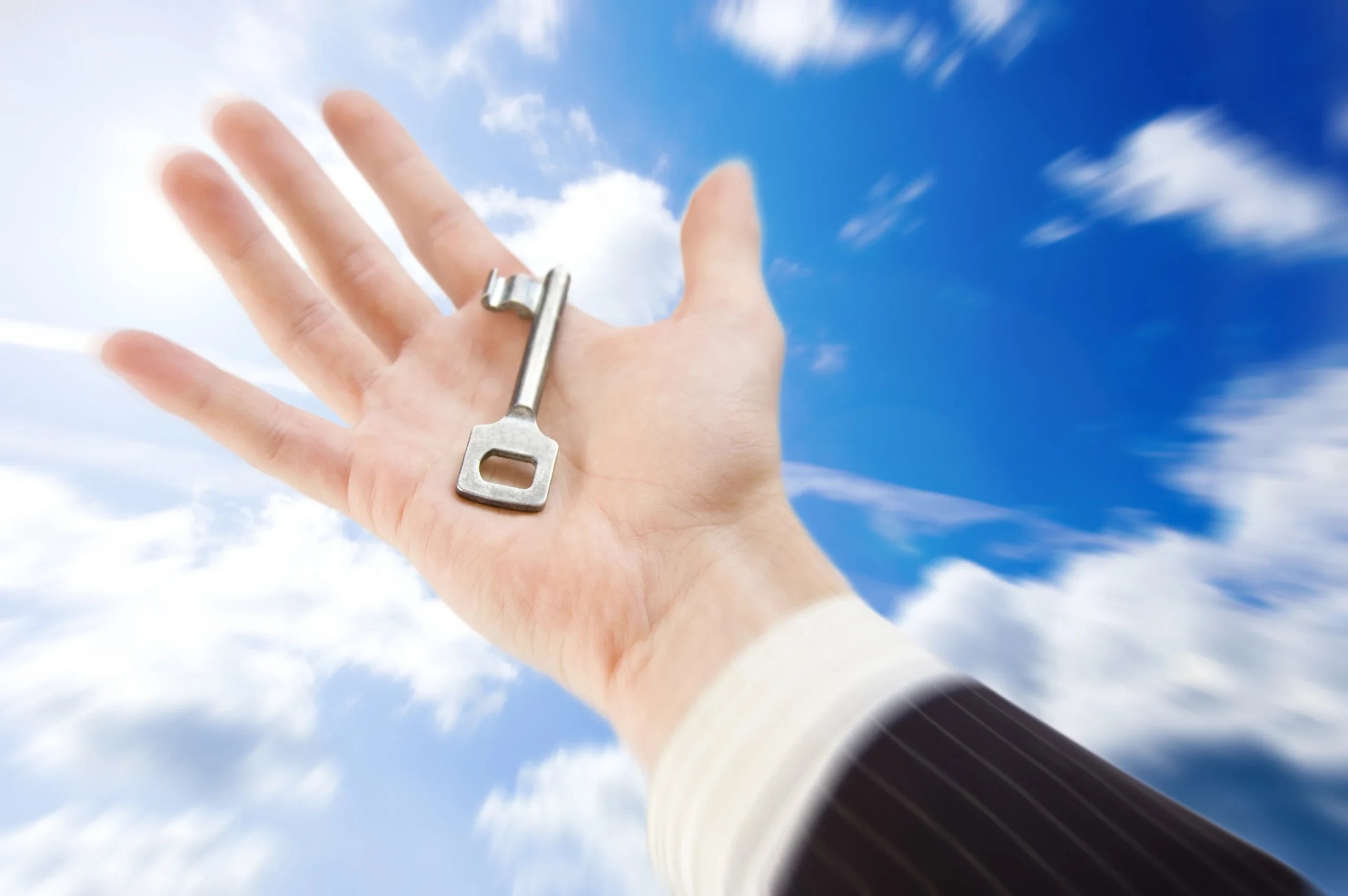 sukses menjadi agen asuransi terkemuka