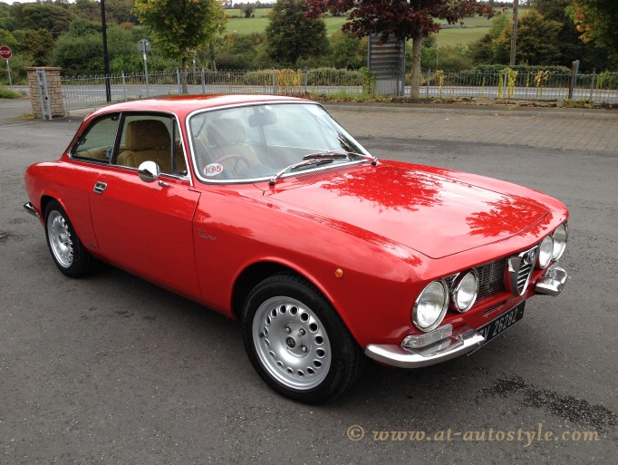 Alfa romeo giulia sprint gta 2000
