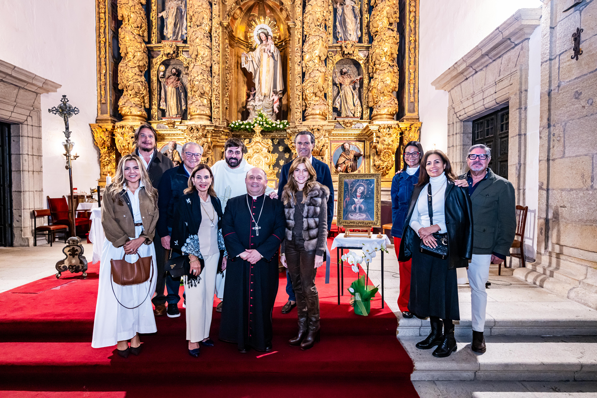 Comunidad dominicana en santiago de compostela celebra toma de posesión de nuevo párroco