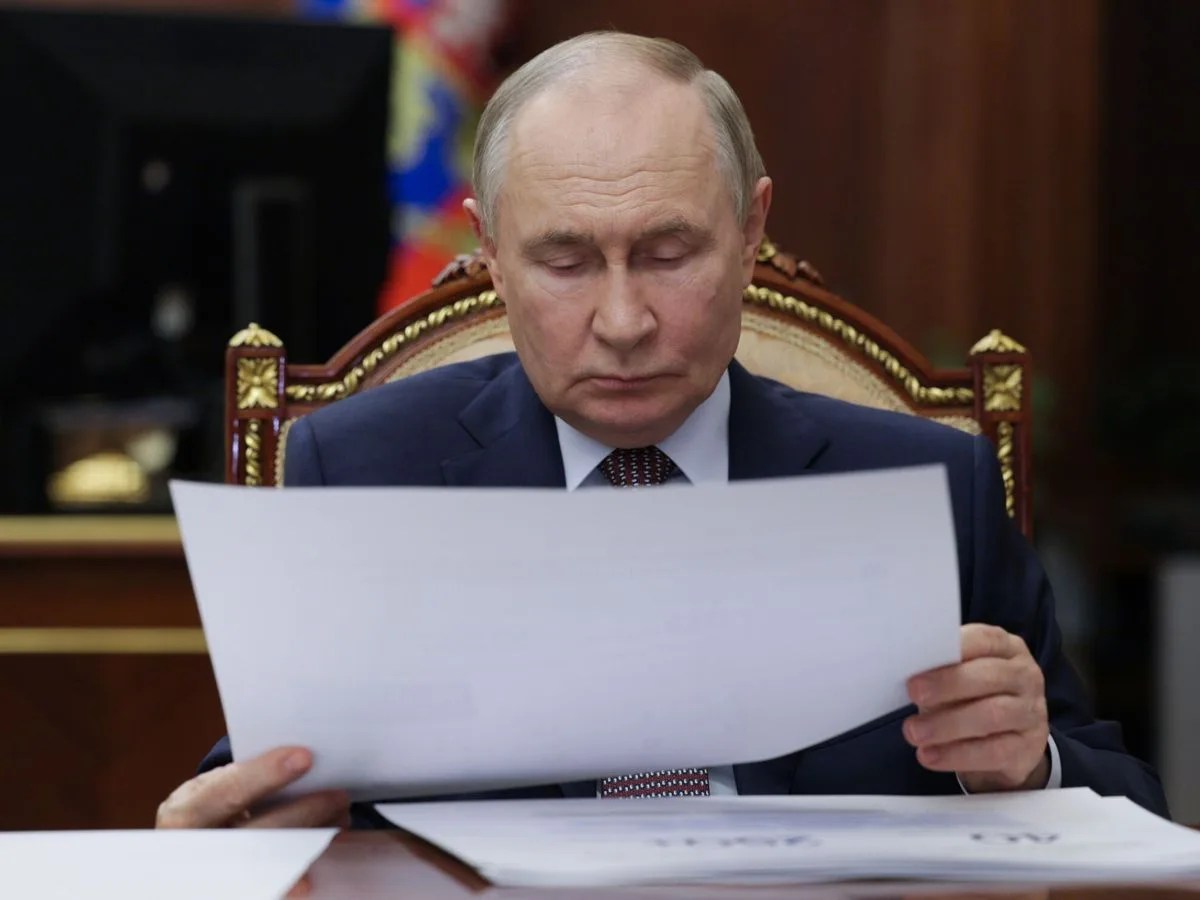 Rusia dice que las negociaciones de paz con ucrania están en «pausa»