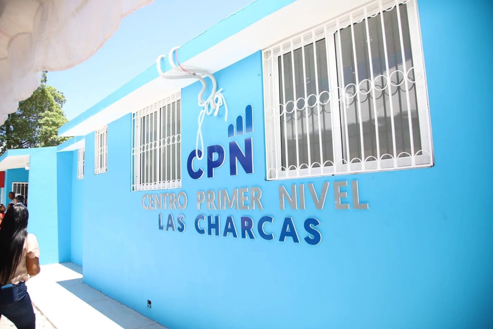 Entregan remozado centro de primer nivel las charcas en azua