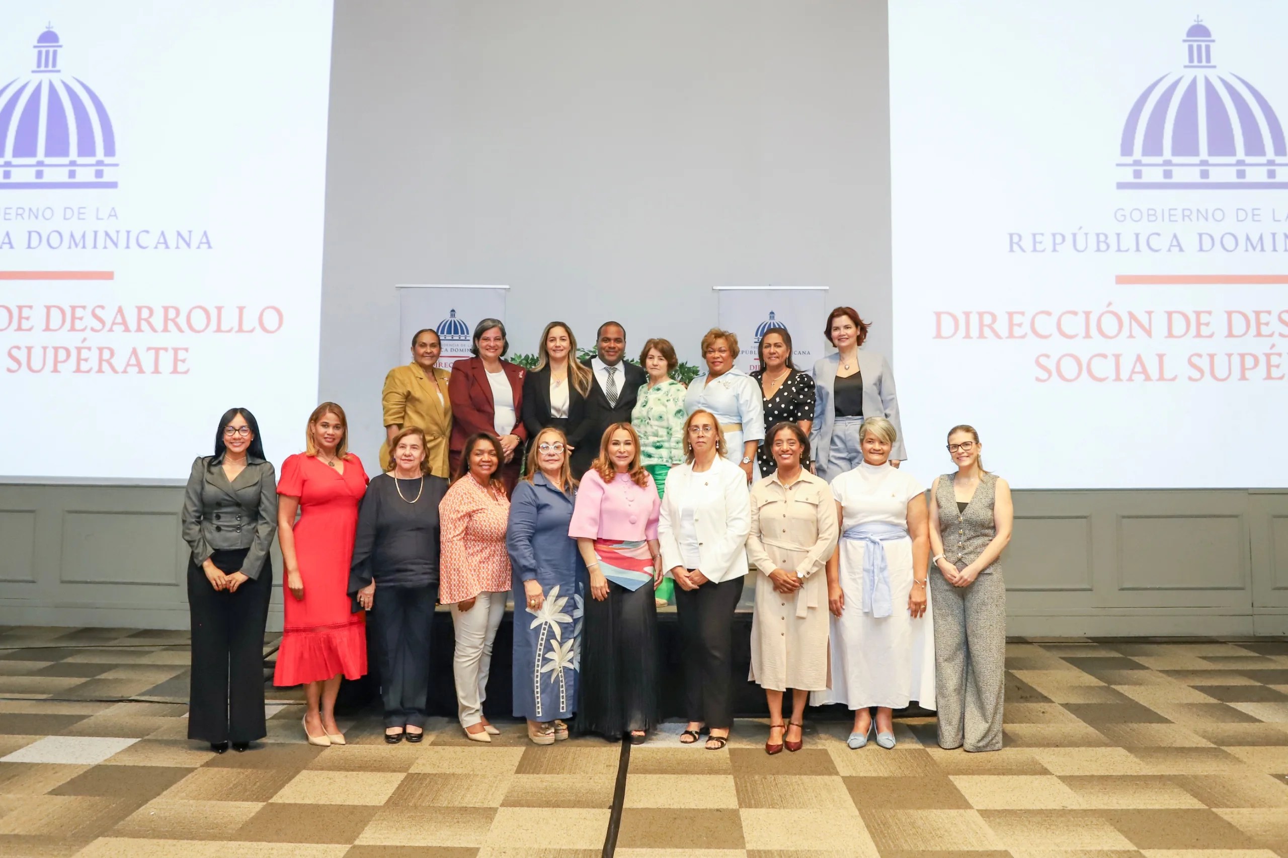 Supérate se reúne con gobernadoras para fortalecer protección social en las provincias