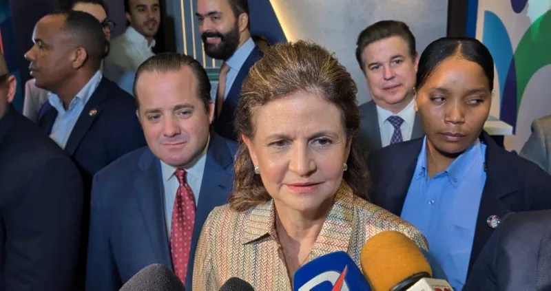 “se fue la luz”: falla eléctrica sorprende a raquel peña mientras hablaba de altas facturas
