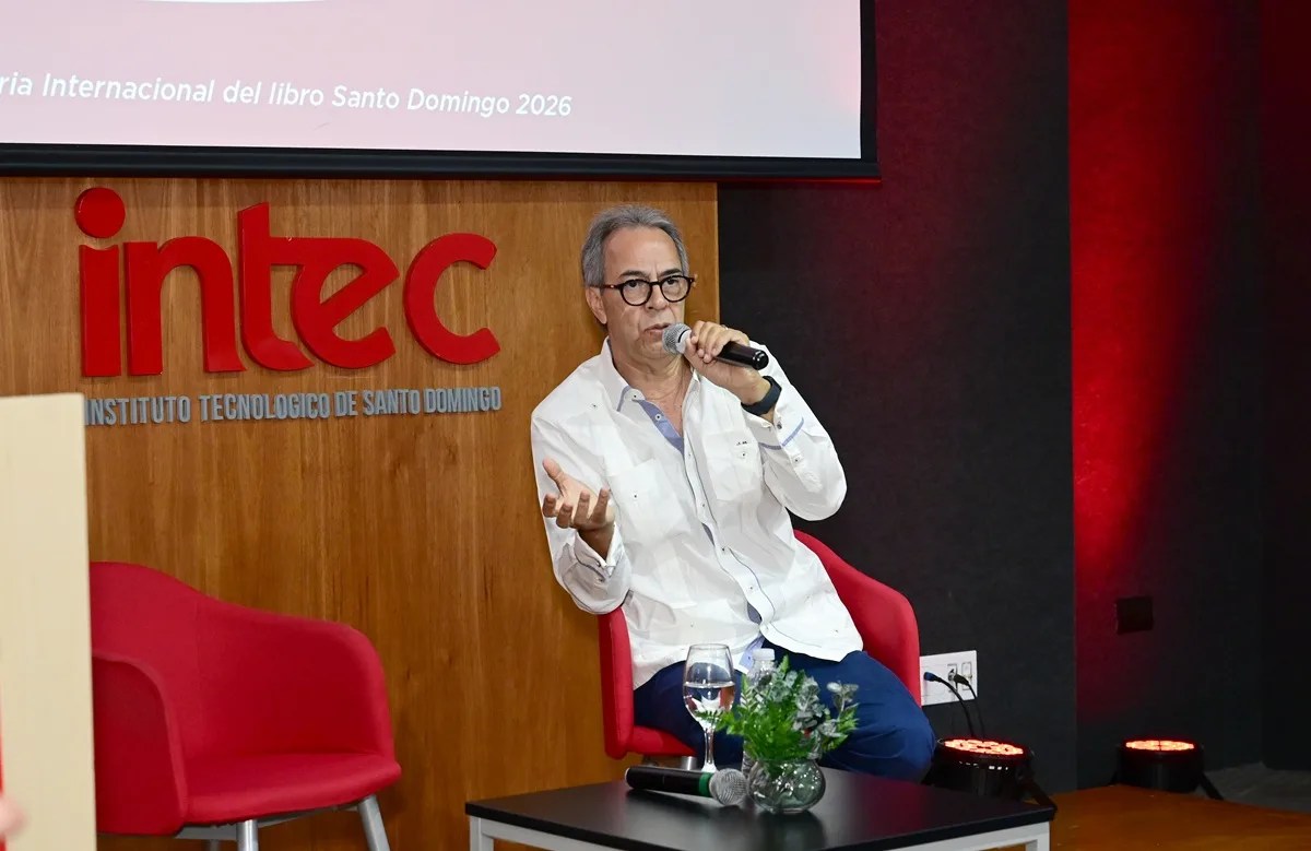 José mármol llama a recuperar la lectura profunda frente a la inmediatez digital