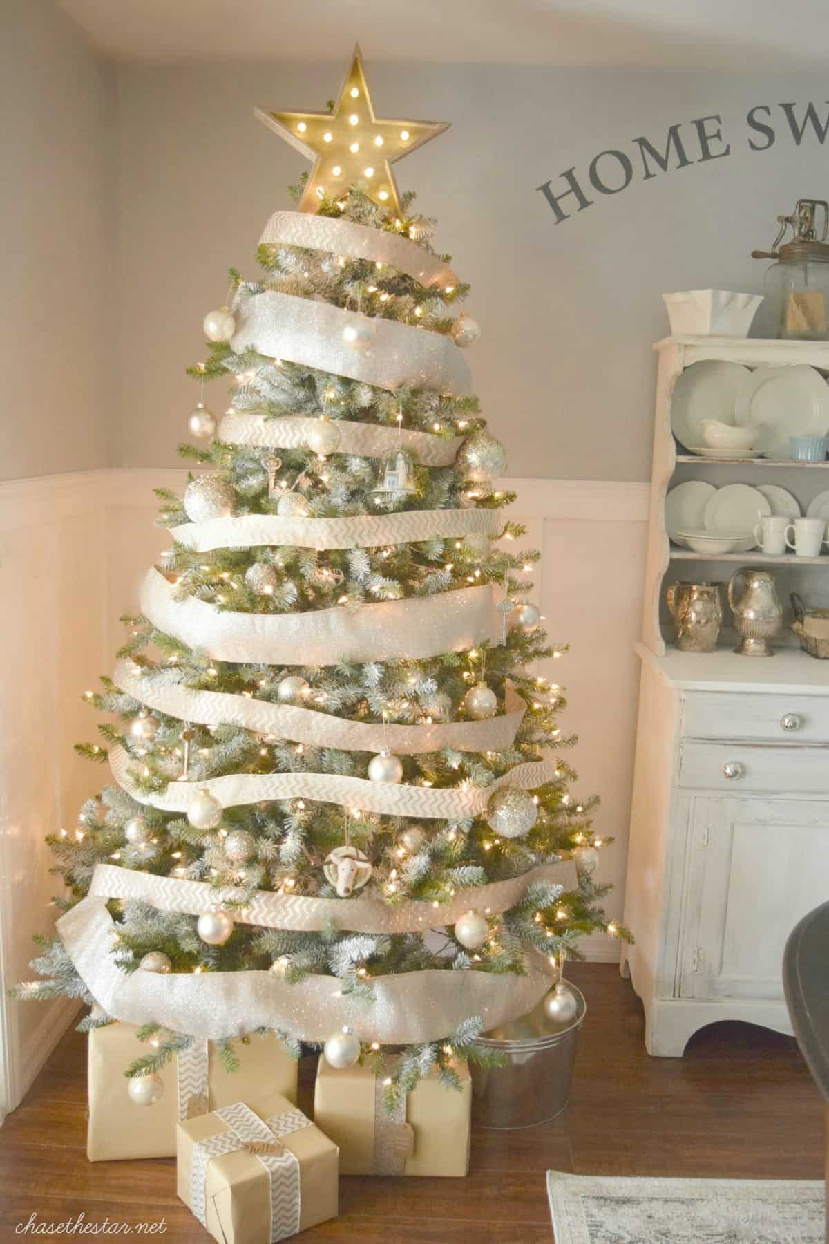 Favorite diy tree toppers