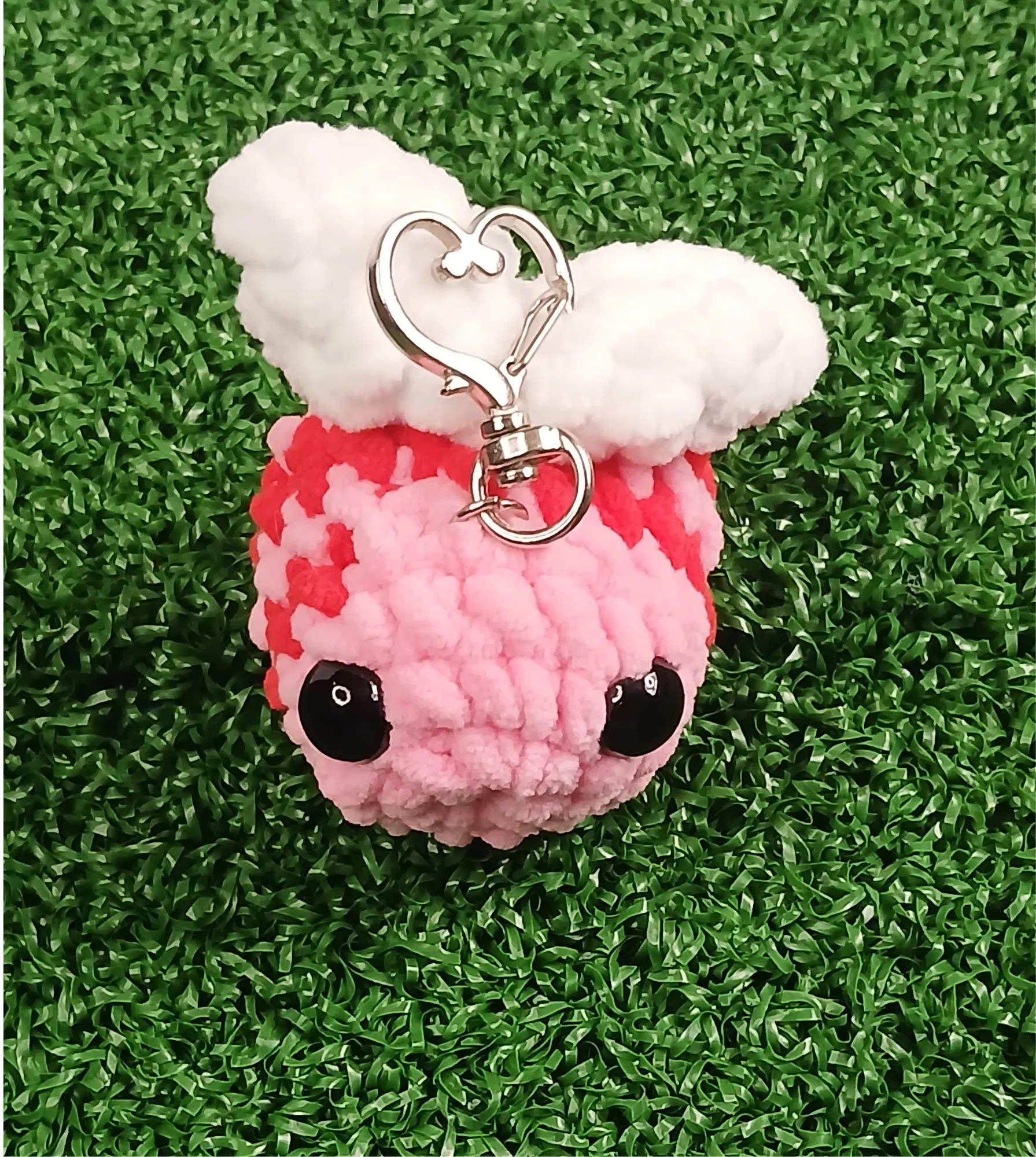 Display of Bee Keychain