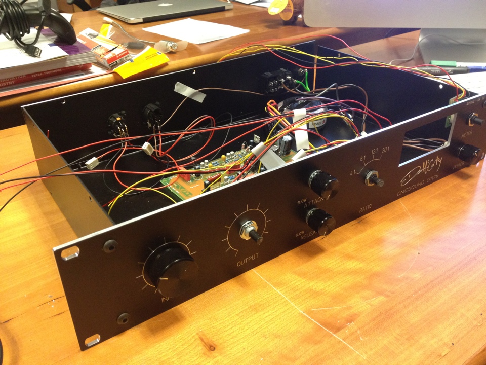 DIY 1176 Case with PCB and wired pots