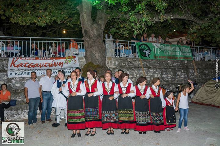 Παραδοσιακές ενδυμασίες