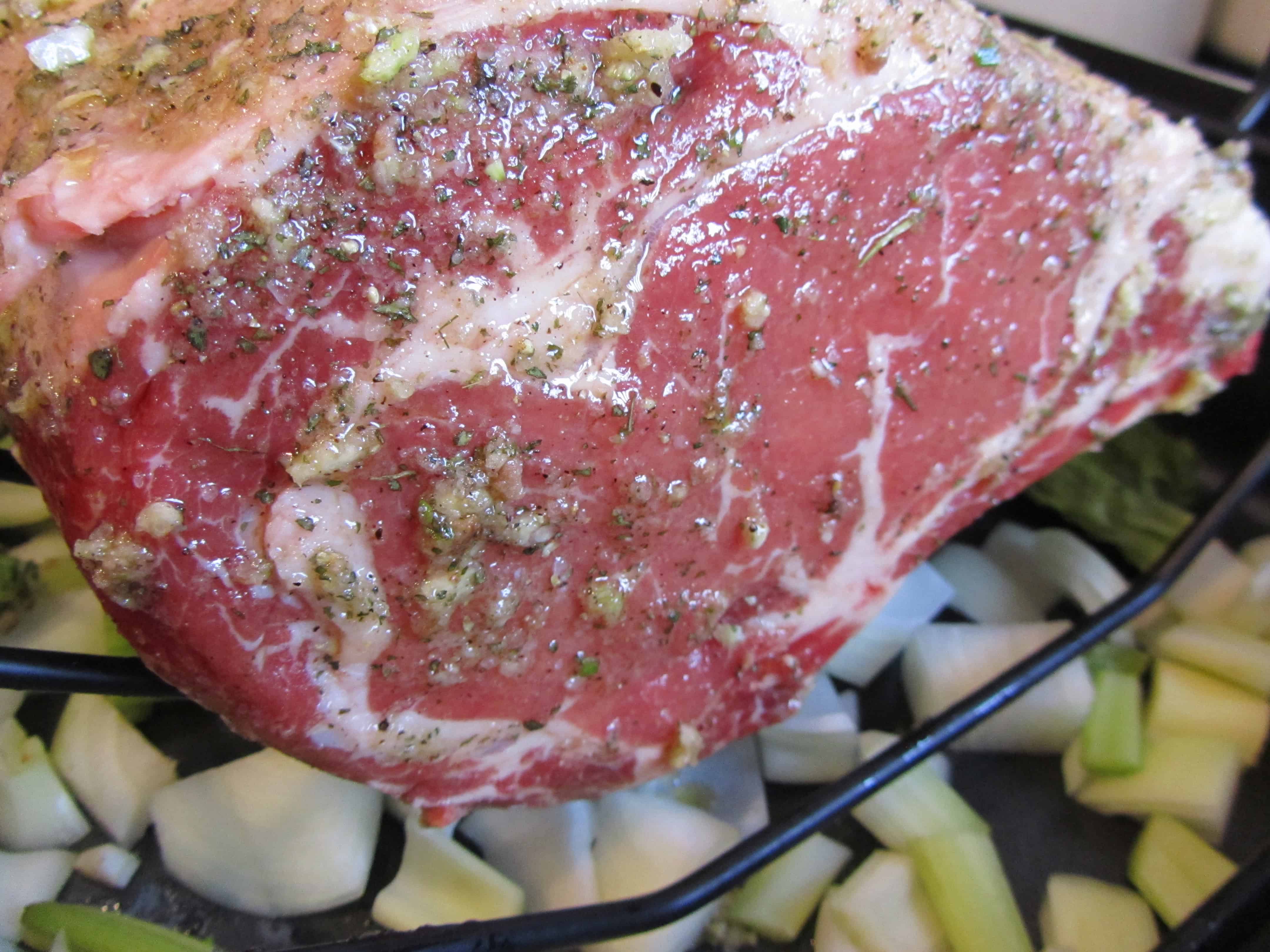 Christmas Prime Rib Roast with Red Wine Gravy and a Sad Christmas Tale