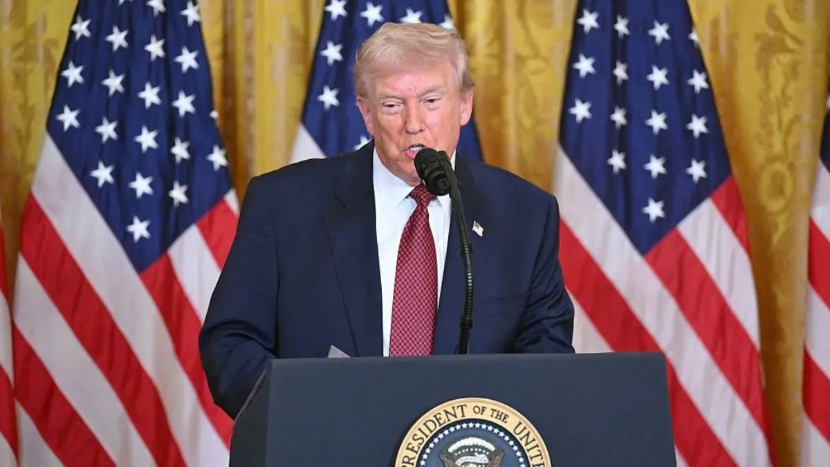 ‘I Just Couldn’t Remain Silent’: Trump’s Wild On-Stage Insult Sparks Massive ‘Paid Actor’ Scandal, Ignites Explosive MAGA War as Devoted Fans Turn