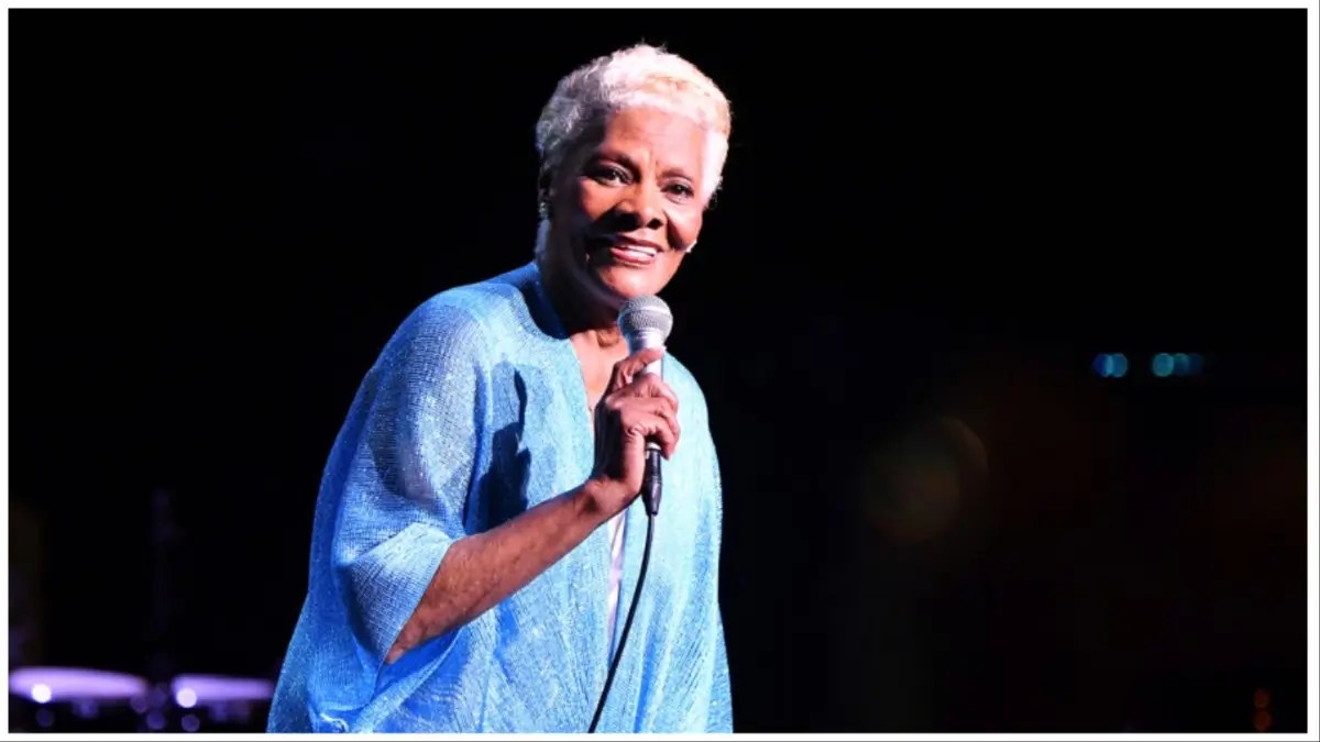Fans Flood Dionne Warwick with Prayers After the 85-Year-Old Legend Reveals the Painful Reason She Can’t Walk Onto the Carnegie Hall Stage