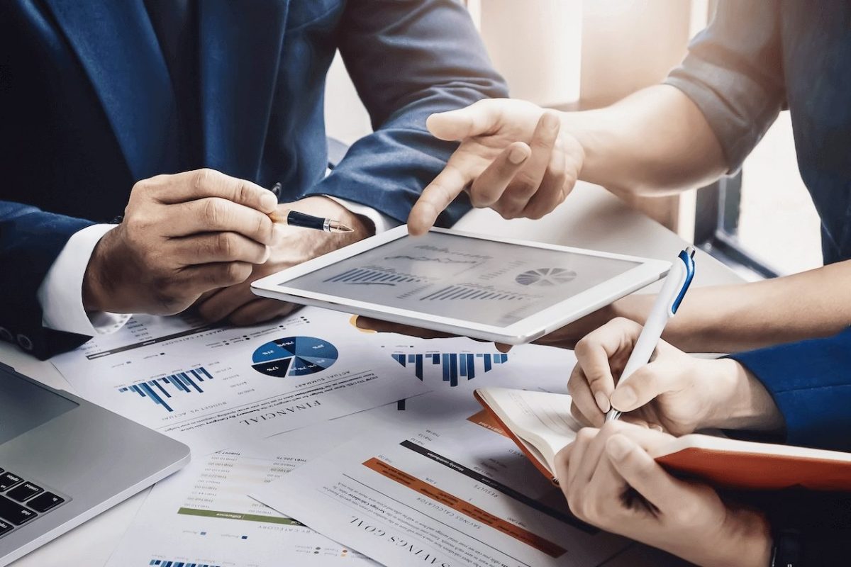 How to Start a Tech-Based Business Without Being a Programmer