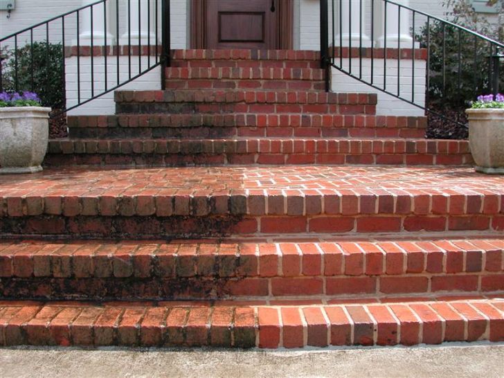 Having regular maintenance completed will identify minor issues before they become an expensive problem. Pressure Washing and Health | Atlanta Stucco | Atlanta