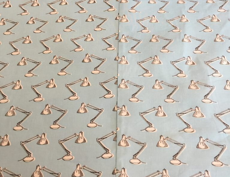 ผ้าม่านที่มีรอยต่อ อาจมีลวดลายที่ไม่ต่อเนื่องได้