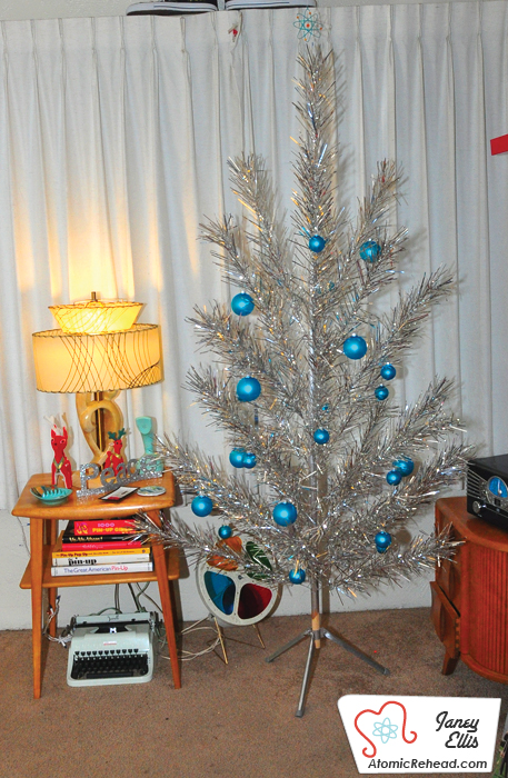 An atomic tree for the Atomic Redhead