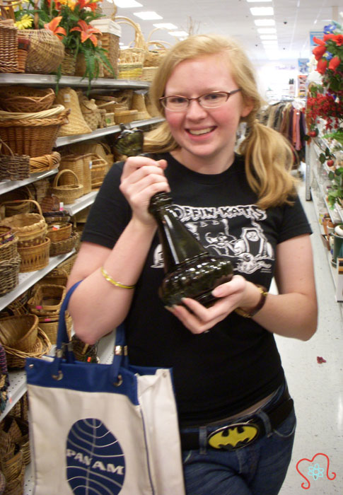 One excited Atomic Redhead!