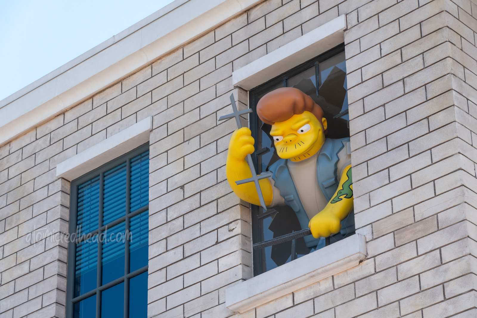 Statue of Snake attempting to escape the jail of the Springfield Police.